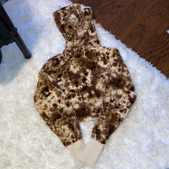 Storets Brown + Cream Tie Dye Crop Top Sweater - Picture 6 of 6